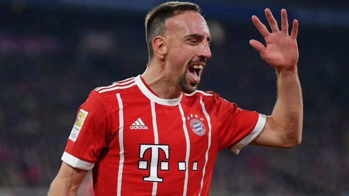 Zaskakująca oferta dla Francka Ribery'ego! Francuz miałby grać dalej w Bundeslidze